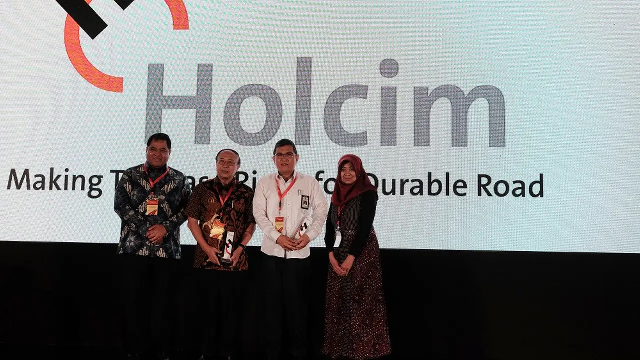 PT Holcim Indonesia Tbk