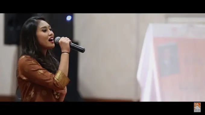 Bersuara Merdu, Ini Putri Fadli Zon yang Sempat Membuat Heboh