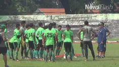 Iwan Setiawan menuturkan, pemain seperti Rian memiliki modal luar biasa dan lengkap sebagai pemain. 