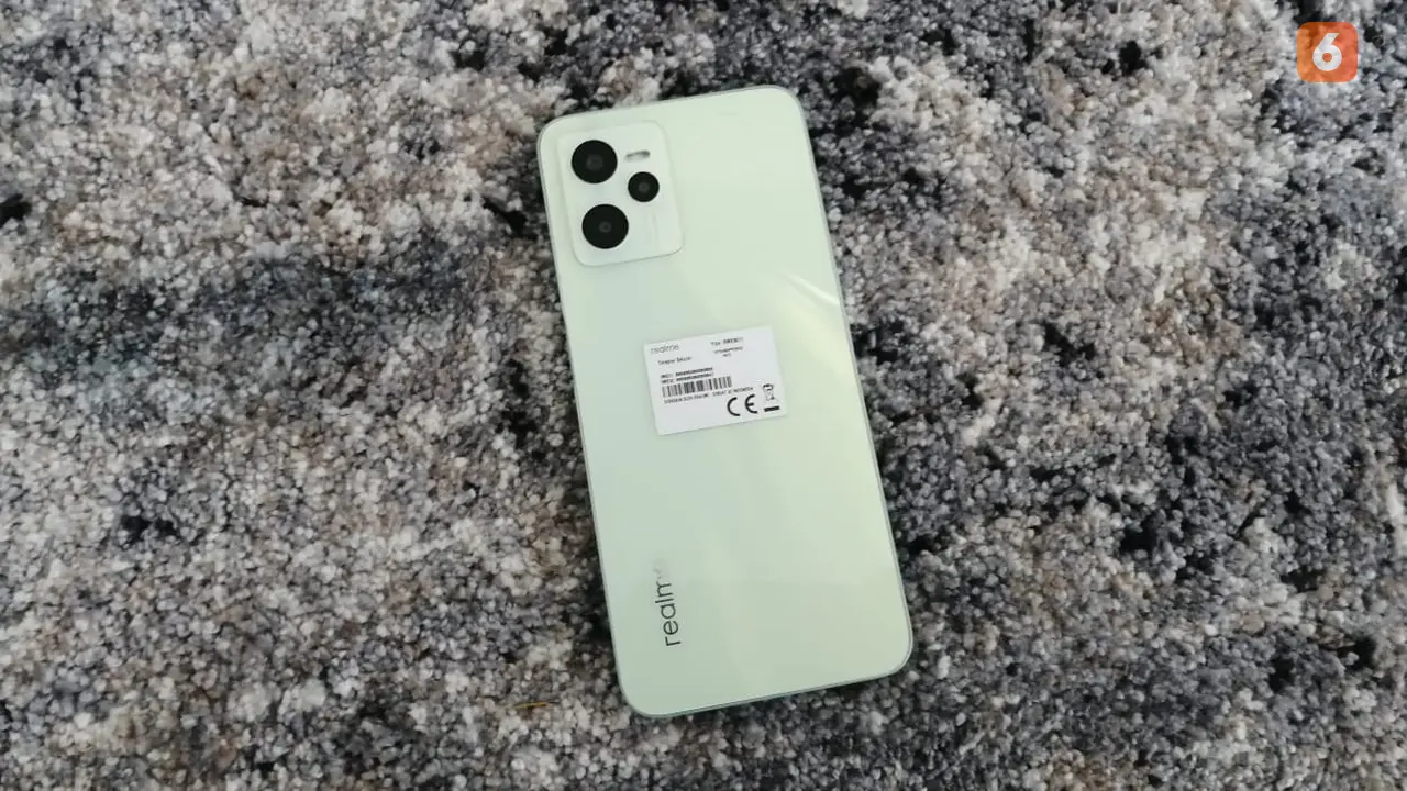 Realme C35