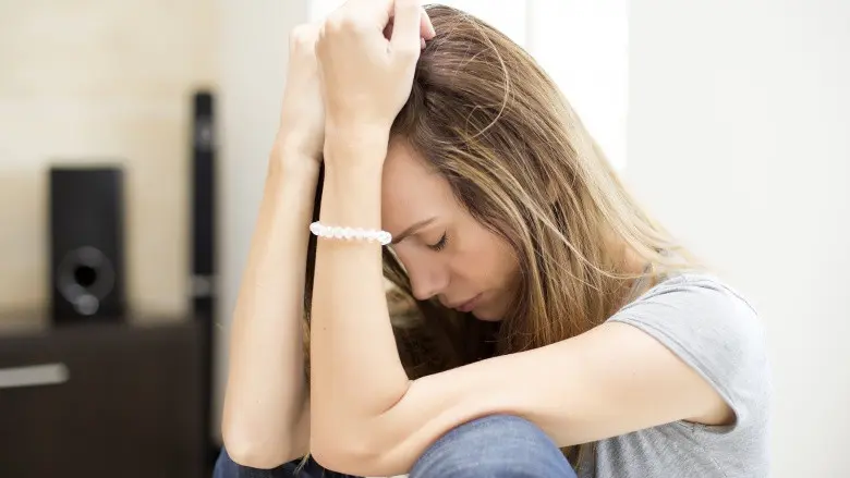 Alasan stres bisa memengaruhi peluang hamil. (Sumber Foto: Shutterstock/The List)