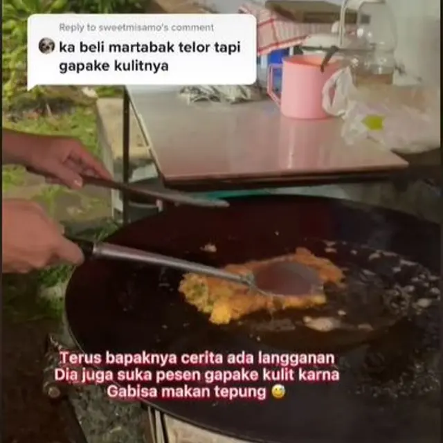 Tren Baru Kuliner, Pesan Martabak Telur Tanpa Kulit