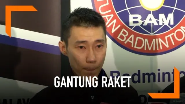 Pebulutangkis Malaysia Lee Chong Wei menangis saat mengumumkan pengunduran dirinya dari dunia olahraga. Ia mundur setelah terkena penyakit kanker hidung.