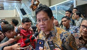 Menteri Keuangan Purbaya Yudhi Sadewa usai rapat di Kompleks Parlemen, Jakarta, Kamis (4/12/2025). (Foto: Liputan6.com/Arief RH)