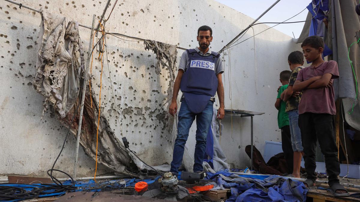 Porak Poranda, Seperti Ini Kehancuran Tenda Jurnalis Al-Jazeera Pasca-Serangan Israel