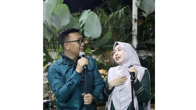 Jarang Terekspos, Ini 7 Potret Shohibah Rohmah Istri Imam Nahrawi yang Berprofesi Desainer