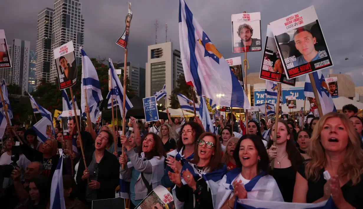 Kelompok Hamas berencana akan membebaskan warga Israel yang menjadi sandera pada Senin (13/10/2025) mulai pukul 08.00 waktu setempat atau 13.00 WIB. (AHMAD GHARABLI/AFP)