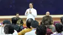 Mendikbud Anies Baswedan saat launching kegiatan Belajar Bersama Maestro (BBM), Jakarta, Jumat (12/6/2015).  Program ini dalam rangka pelestarian dan revitalisasi kebudayaan yang melibatkan 10 maestro Indonesia. (Lipuran6.com/Helmi Afandi)