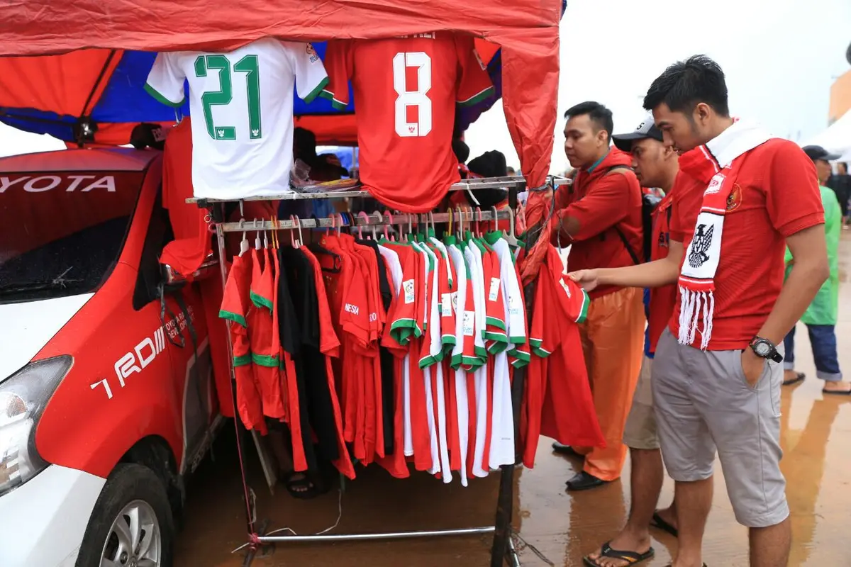 Final Piala AFF di Stadion Pakansari Jadi Berkah Pedagang 