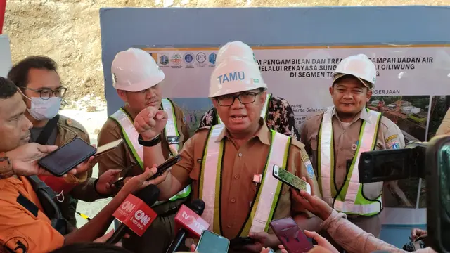 Kepala Dinas Lingkungan Hidup (DLH) DKI Jakarta Asep Kuswanto