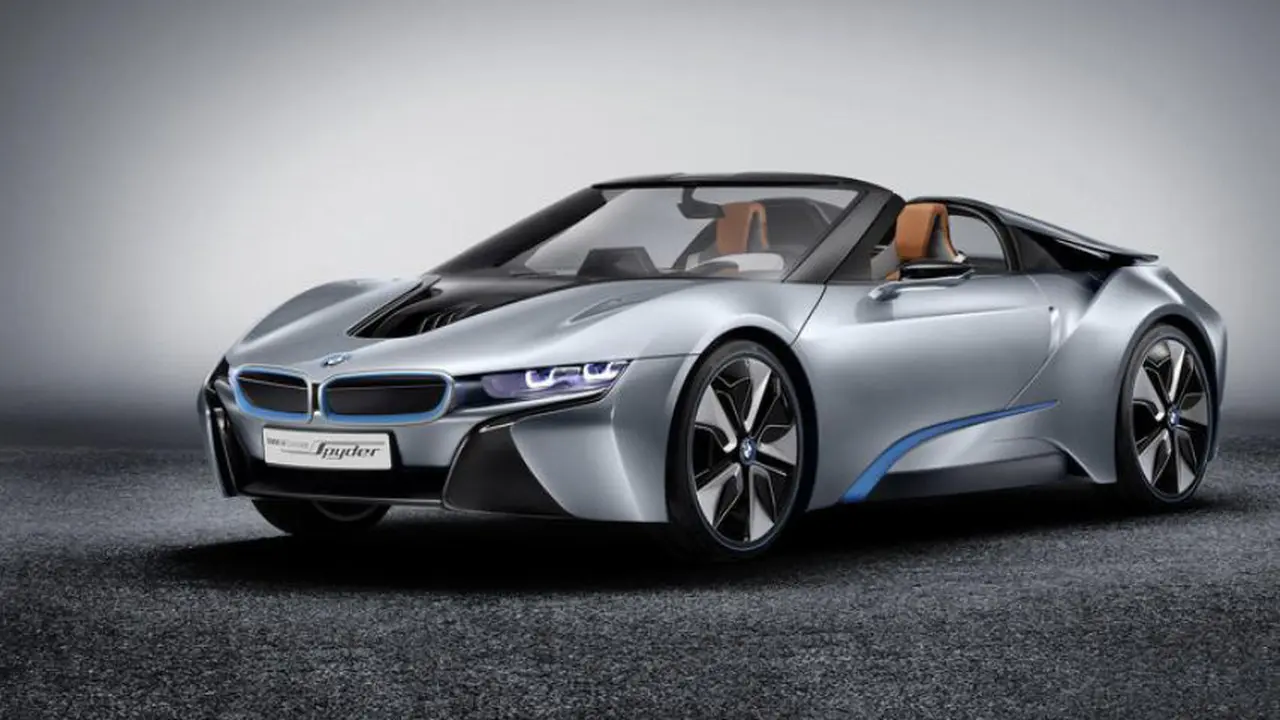 BMW i8 Spyder Siap Diproduksi Massal