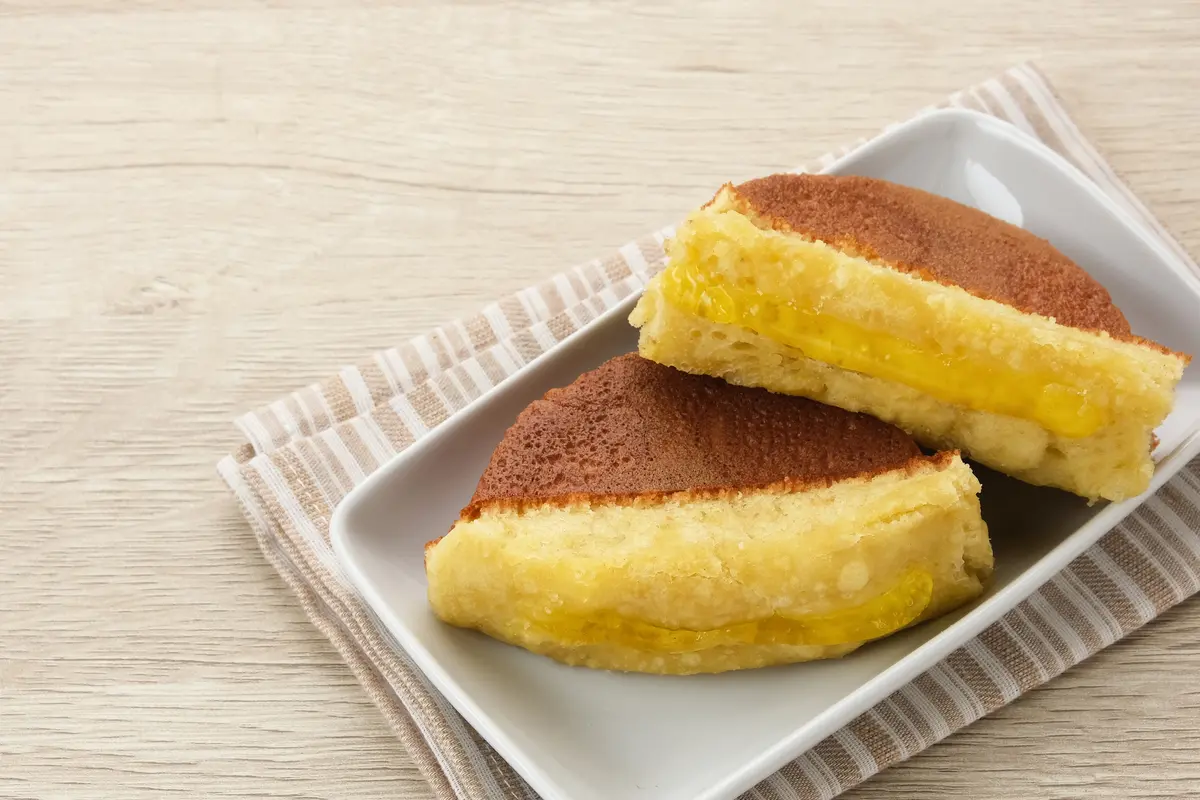 pukis selai nanas