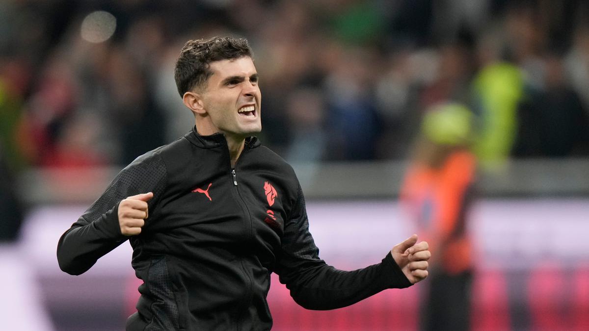 Gol dan Assist Cemerlang Christian Pulisic Antar Milan Kudeta Napoli di Serie A
