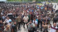 Bobby Nasution Pantau Langsung Pembongkaran Diskotek Sarang Narkoba (Foto: Reza Perdana/Liputan6.com
