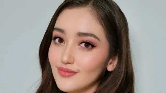 Aura Pengantin Mulai Terpancar, Ranty Maria Tampil Cantik dengan Soft Pink Makeup Saat Bridemaid Proposal