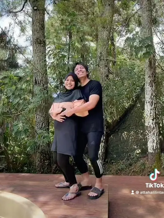 Aurel Hermansyah babymoon (Youtube/AH)