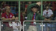 Ketua PSSI, Edy Rahmayadi, menyaksikan pertandingan Indonesia melawan Laos pada laga Asian Games di Stadion Patriot, Jawa Barat, Jumat (17/8/2018). Indonesia menang 3-0 atas Laos. (Bola.com/Vitalis Yogi Trisna)