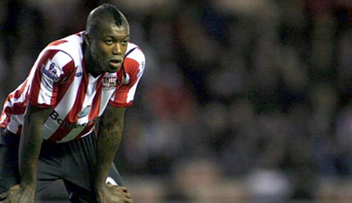 Disappointment for Sunderland's French International Djibril Cisse during the 4th Round League Cup game in Sunderland, Sunderland Vs Blackburn, North East, England, on November 12th, 2008. Blackburn won 2-1. AFP PHOTO/CRAIG BROUGH