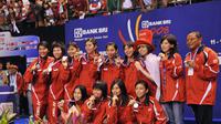 Skuad Indonesia di final Piala Uber 2008 yang digelar di Istora Gelora Bung Karno, Jakarta. (AFP/Adek Berry)