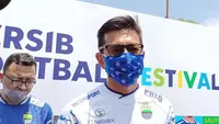 Direktur PT Persib Bandung Bermartabat (PBB), Teddy Tjahyono. (Erwin Snaz/Bola.com)
