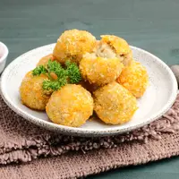 ilustrasi bitterballen/tyasindayanti/Shutterstock