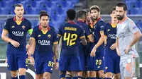 Diajak Makan Malam, WAGs AS Roma Bikin Heboh Pengunjung Restoran