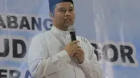 Wali Kota Tangerang Arief R Wismansyah tawarkan pegawainya yang bermalas-malasan untuk segera ajukan pensiun dini.