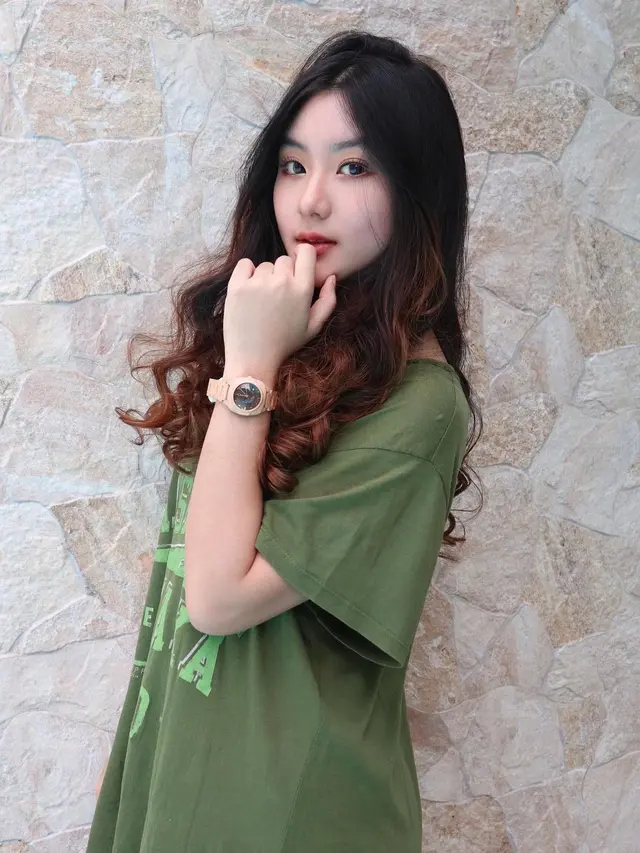 Dikabarkan Dekat Dengan Athalla Naufal, Ini 6 Pesona Shannon Wong. (Sumber: Instagram/shannonwong)