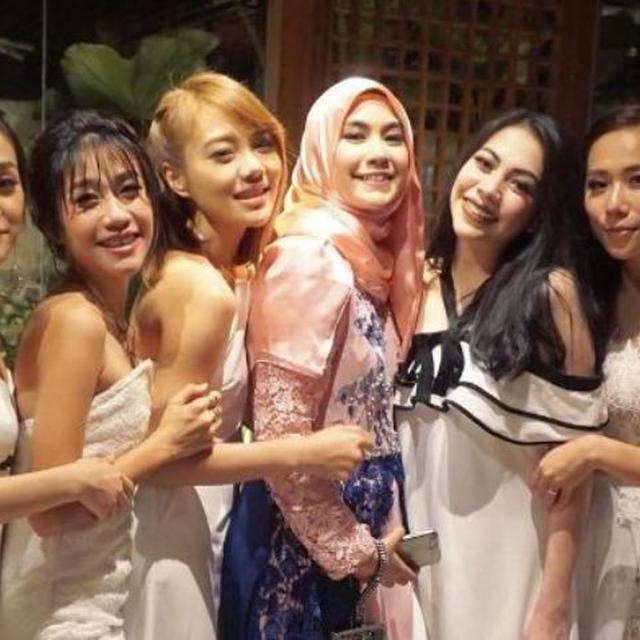 Begini Isi Percakapan Di Group Chat Mantan Cherrybelle Showbiz Liputan6 Com
