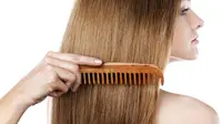 Cara ini ampuh untuk merawat rambut smoothing kamu agar tetap lurus dan halus. (via: gearku.com)