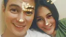 Tak malu-malu, Baim Wong pun memperlihatkan kebersamaannya dengan Paula Verhoeven. "Diumpetin mulu, pamali," tulisnya sebagai keterangan foto. (Foto: instagram.com/baimwong)