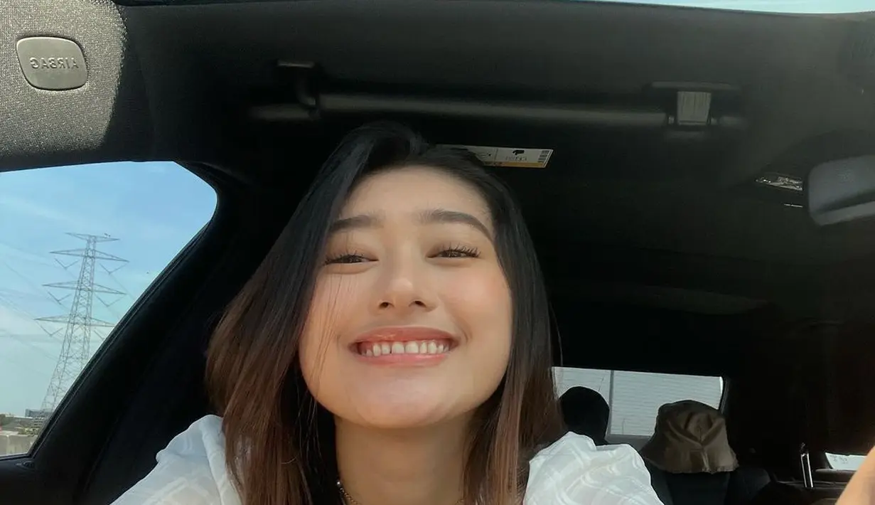 <p>Amanda Caesa (foto: Instagram amandacaesaa)</p>