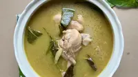 Resep Opor Ayam Daun Kari yang Nikmat Disajikan Saat Lebaran