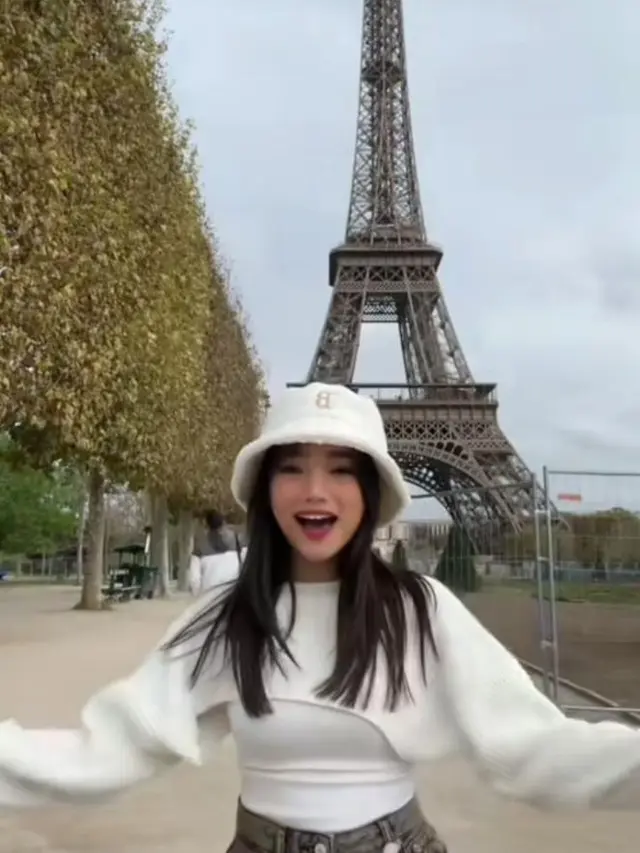 Fuji liburan ke Eropa