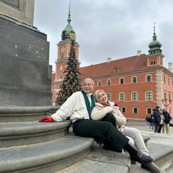 7 Potret Kebersamaan Zara Anak Ridwan Kamil dengan Atalia Praratya, Tetap Beri Dukungan