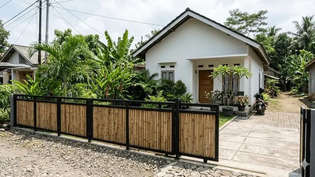Desain Pagar Bambu Tapi Tidak Terlihat Murahan