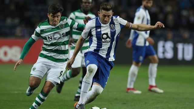 FC Porto saat berlaga melawan Sporting.