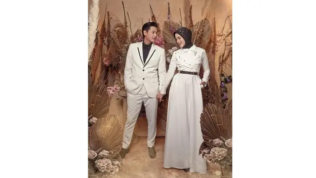 Cut Meyriska dan Roger Danuarta