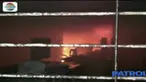 Gudang Indihome di Tanjung Priok, Jakarta Utara, kebakaran, karyawan yang sedang kerja malam berusaha padamkan api dengan peralatan seadanya.