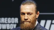 Conor McGregor saat konferensi pers untuk pertarungan seni bela diri campuran UFC 246 melawan Donald "Cowboy" Cerrone di Las Vegas (15/1/2020). Ini adalah kali ketiga McGregor tampil di kelas welter setelah dua kali bertarung melawan Nate Diaz. (AP Photo/John Locher)
