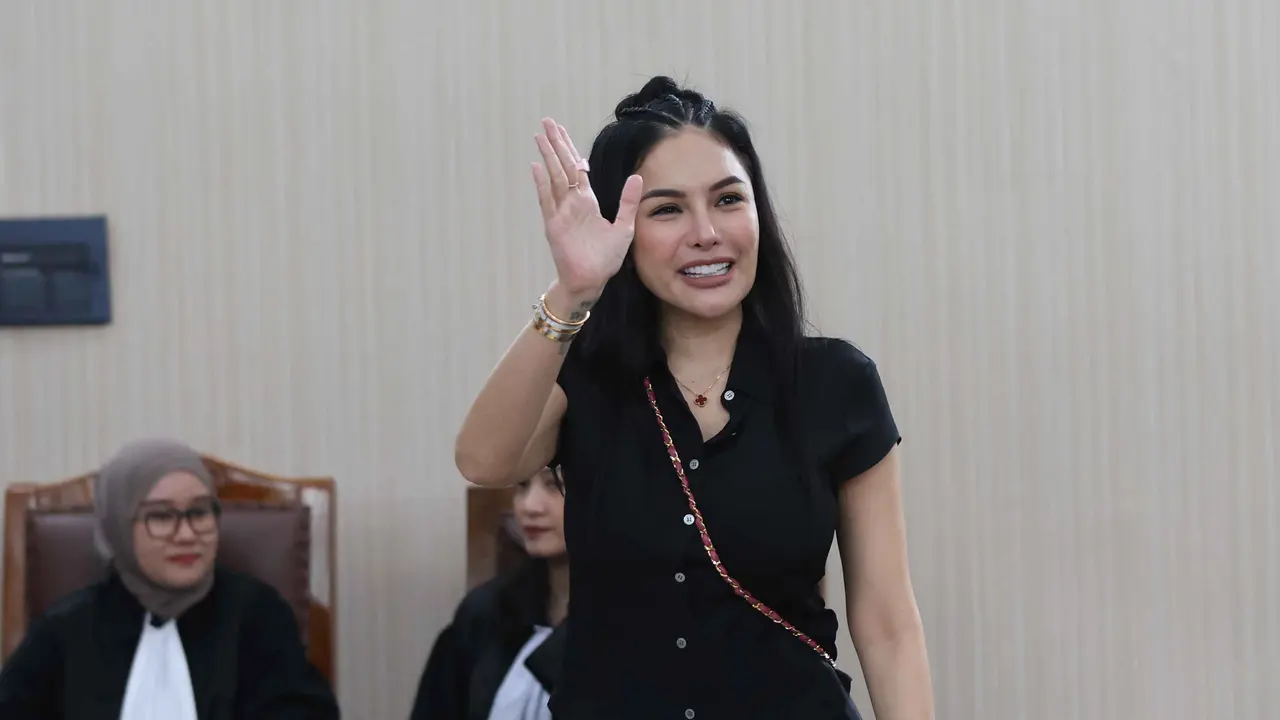Lolos dari Tuduhan Pencucian Uang, Nikita Mirzani Divonis Hukuman 4 Tahun Penjara dan Denda Rp 1 Miliar Terkait Kasus Pemerasan