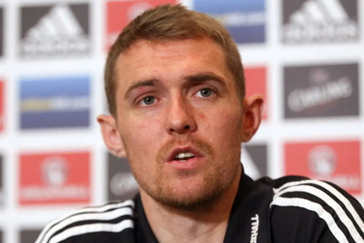 darren-fletcher-131121b.jpg