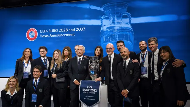 Euro 2028 di Britania Raya-Irlandia dan 2032 Italia-Turki