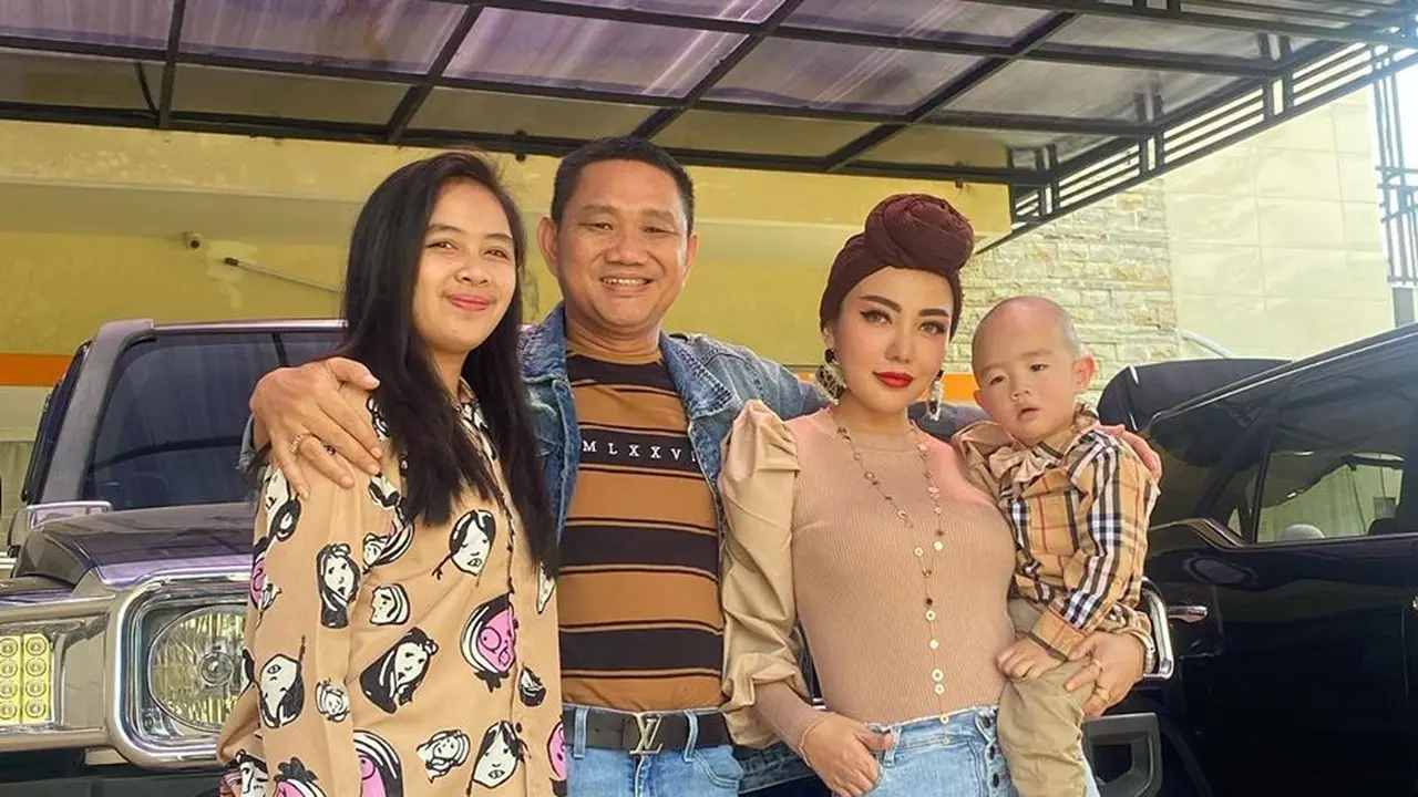 Sempat Tak Akur, Ini 6 Momen kebersamaan Bella Shofie dengan Anak Tirinya