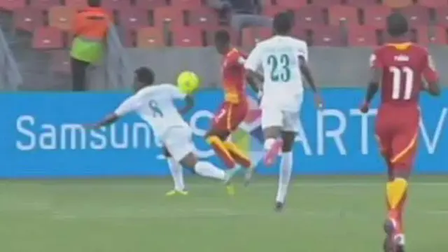 Gulung Niger, Ghana Juara Grup