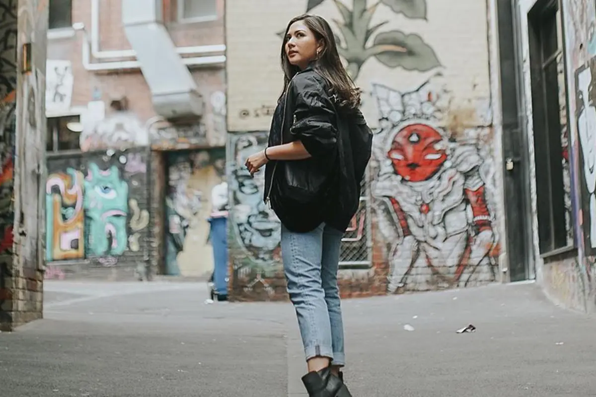 Gaya Fashion Liburan Ala Jessica Mila yang Simple dan Elegan