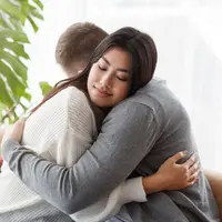 Membuat pasangan bahagia./Copyright&nbsp;shutterstock.com/g/prostock_studio