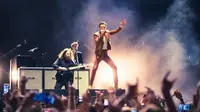 Mr. Brightside Lyrics and Meaning: Inside The Killers’ Heartbreak Anthem