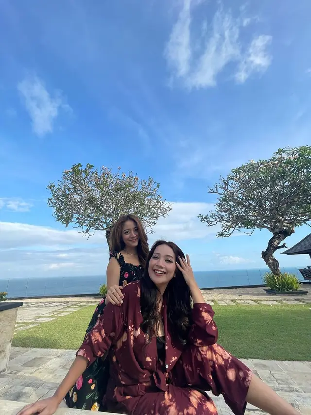 7 Kebersaman Natalie Zenn dan Irene Librawati, Kompak Jadi Ibu dan Anak di Sinetron
