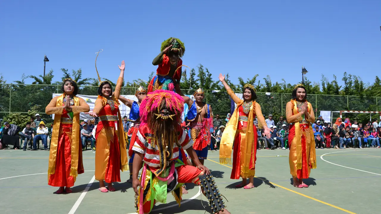 TNI Indobatt - Children Spring Festival Lebanon 0515 4